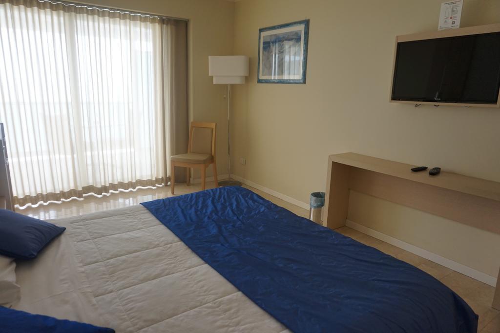 Hotel Columbus Lignano Sabbiadoro Buitenkant foto